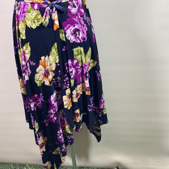 Plunge Neck Floral Tie Back Scalloped High Low Hem Line Dress Size M - Picture 7 of 10